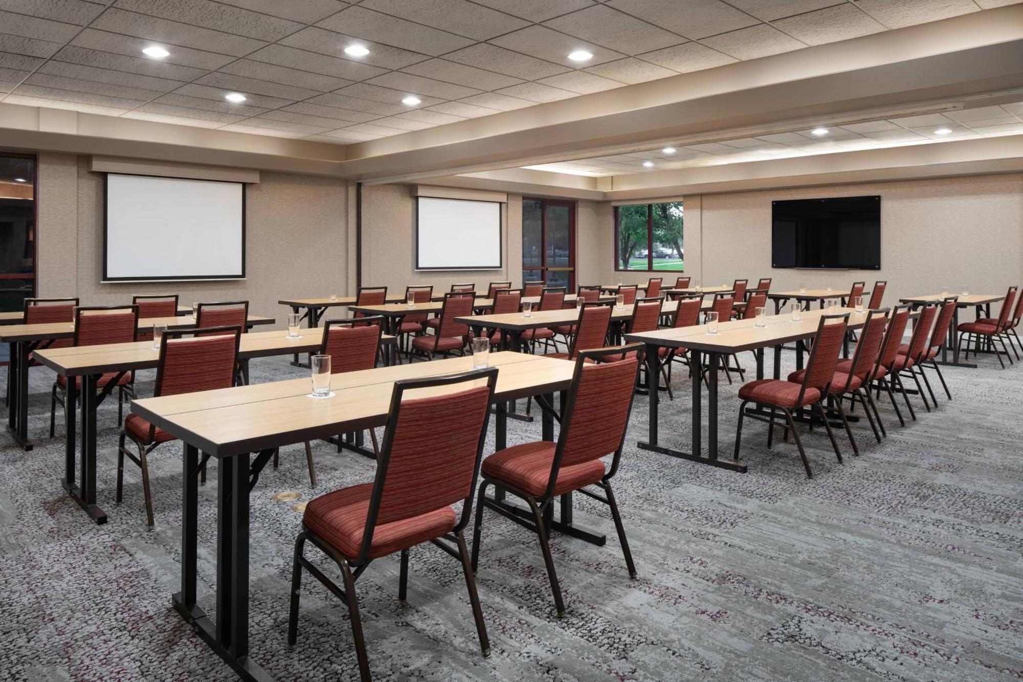 Courtyard By Marriott Denver Airport Εξωτερικό φωτογραφία
