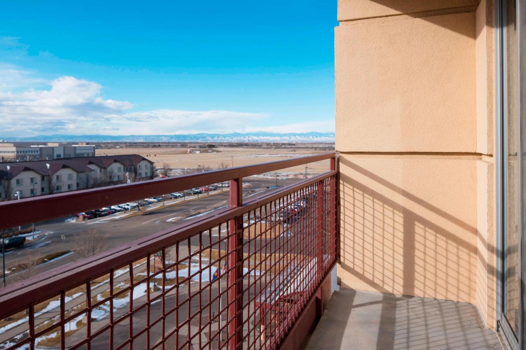Courtyard By Marriott Denver Airport Εξωτερικό φωτογραφία