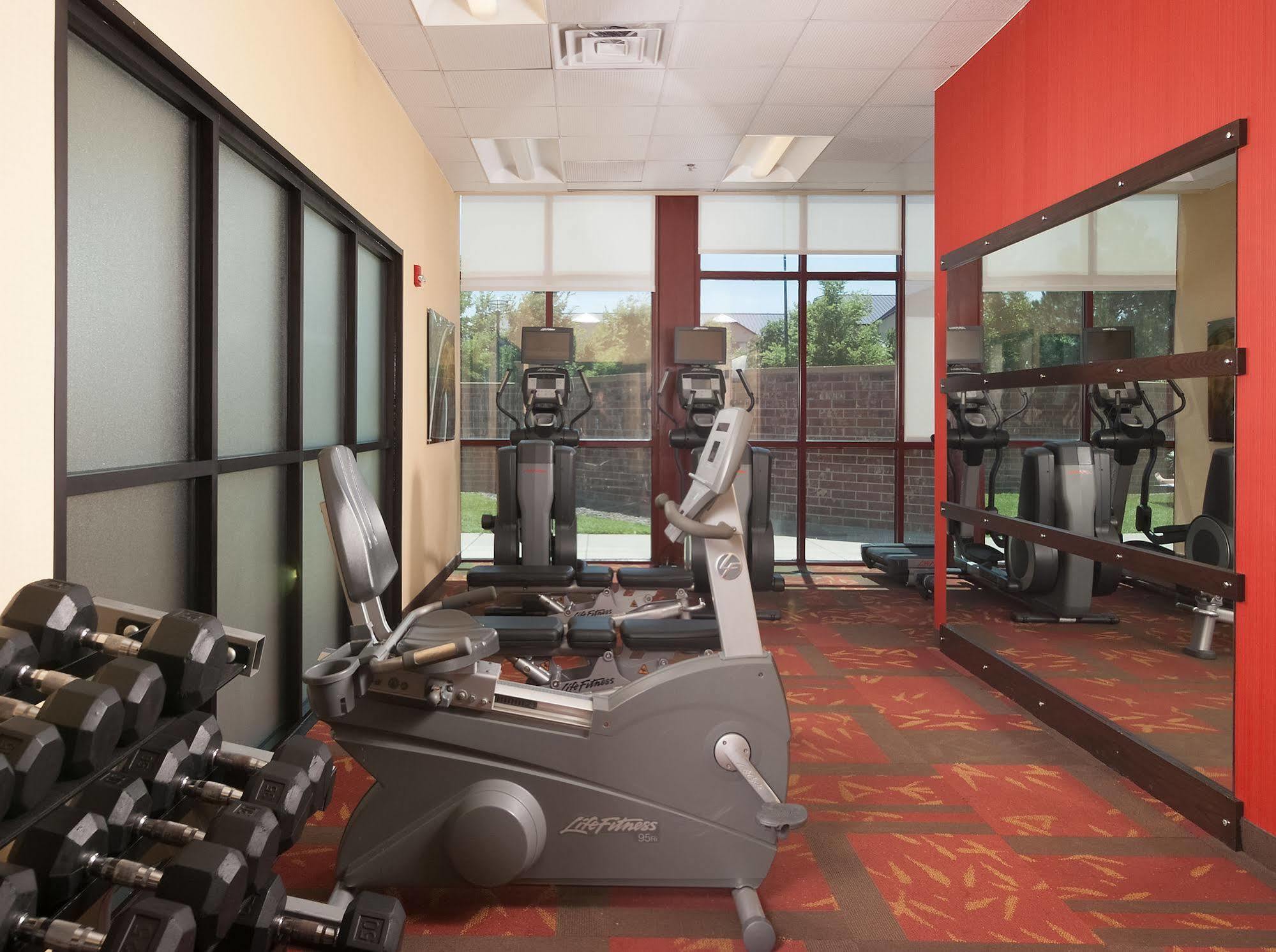Courtyard By Marriott Denver Airport Εξωτερικό φωτογραφία